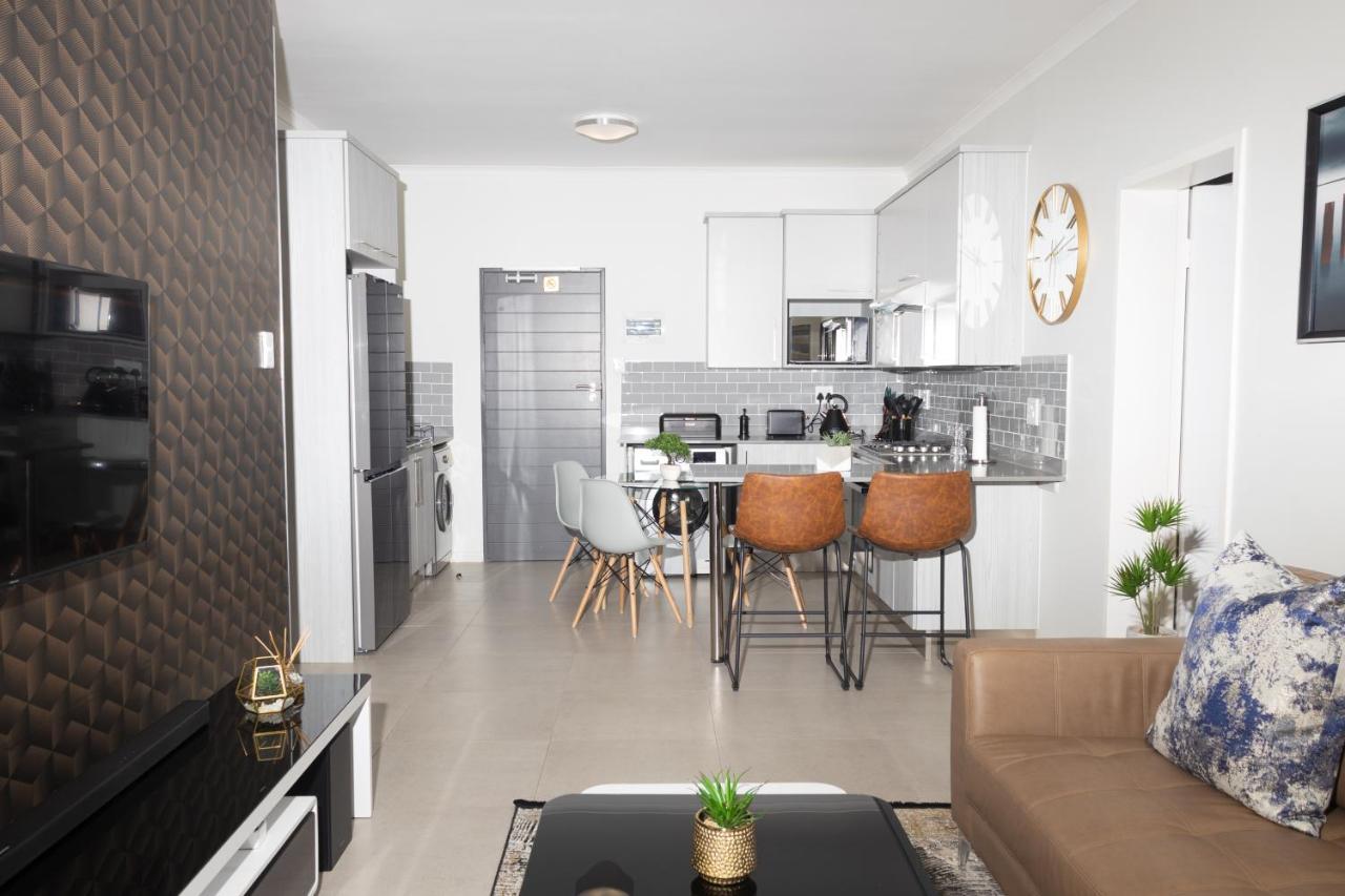 Fumo House Lifestyle Apartments Midrand Exterior photo