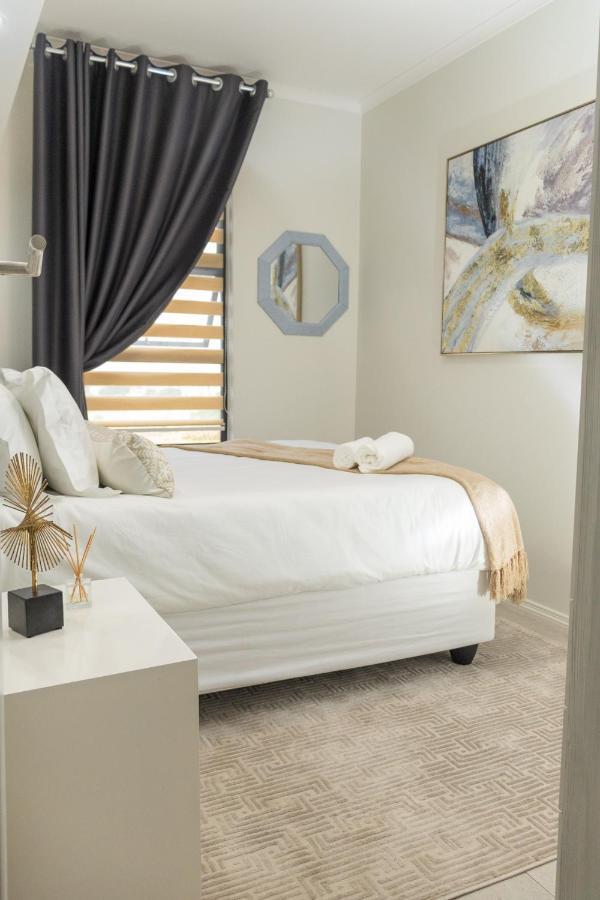 Fumo House Lifestyle Apartments Midrand Exterior photo